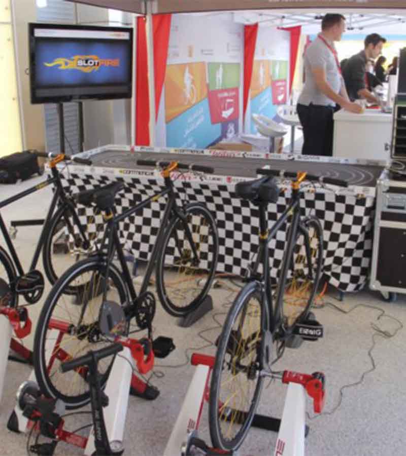 Bike Slotcarbahn Maxi inkl. 2 Betreuer