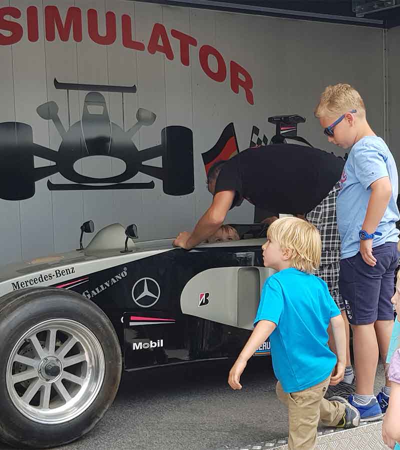 Formel 1 Simulator inkl. 1 Betreuer