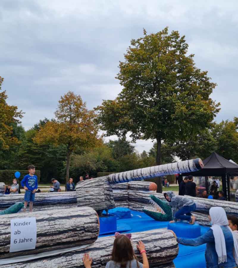 Der Spassmacher Kroko Jump Baumstammhüpfen