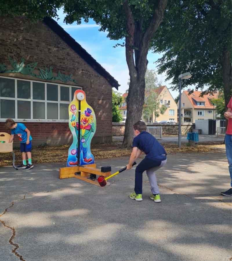 Der Spassmacher Hau den Lukas Kinder