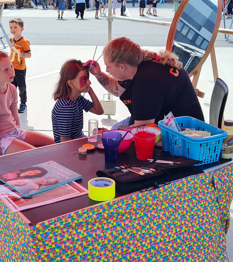 Der Spassmacher Kinderschminker/in