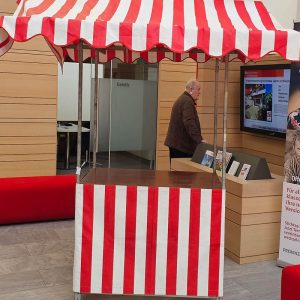 Der Spassmacher Marktstand nostalgisch groß