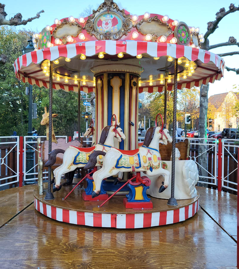 Der Spassmacher Zauberkarussell 12 Plätze