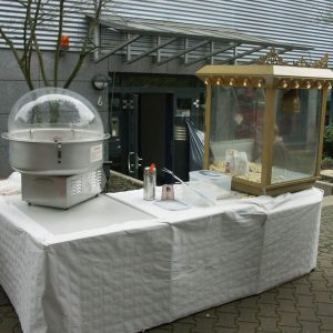 Der Spasmacher Zuckerwattenmaschine mit 300 Portionen