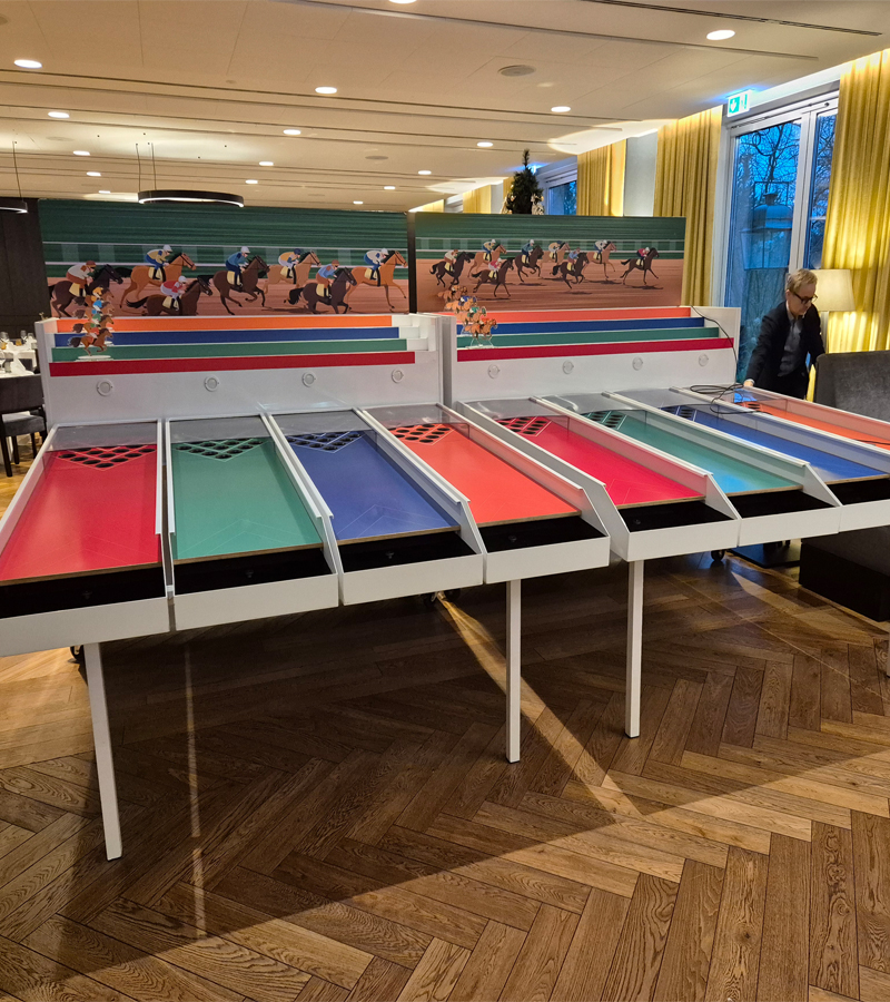 Der Spassmacher Derbyrennen Pferde Doppelanlage 8 Personen